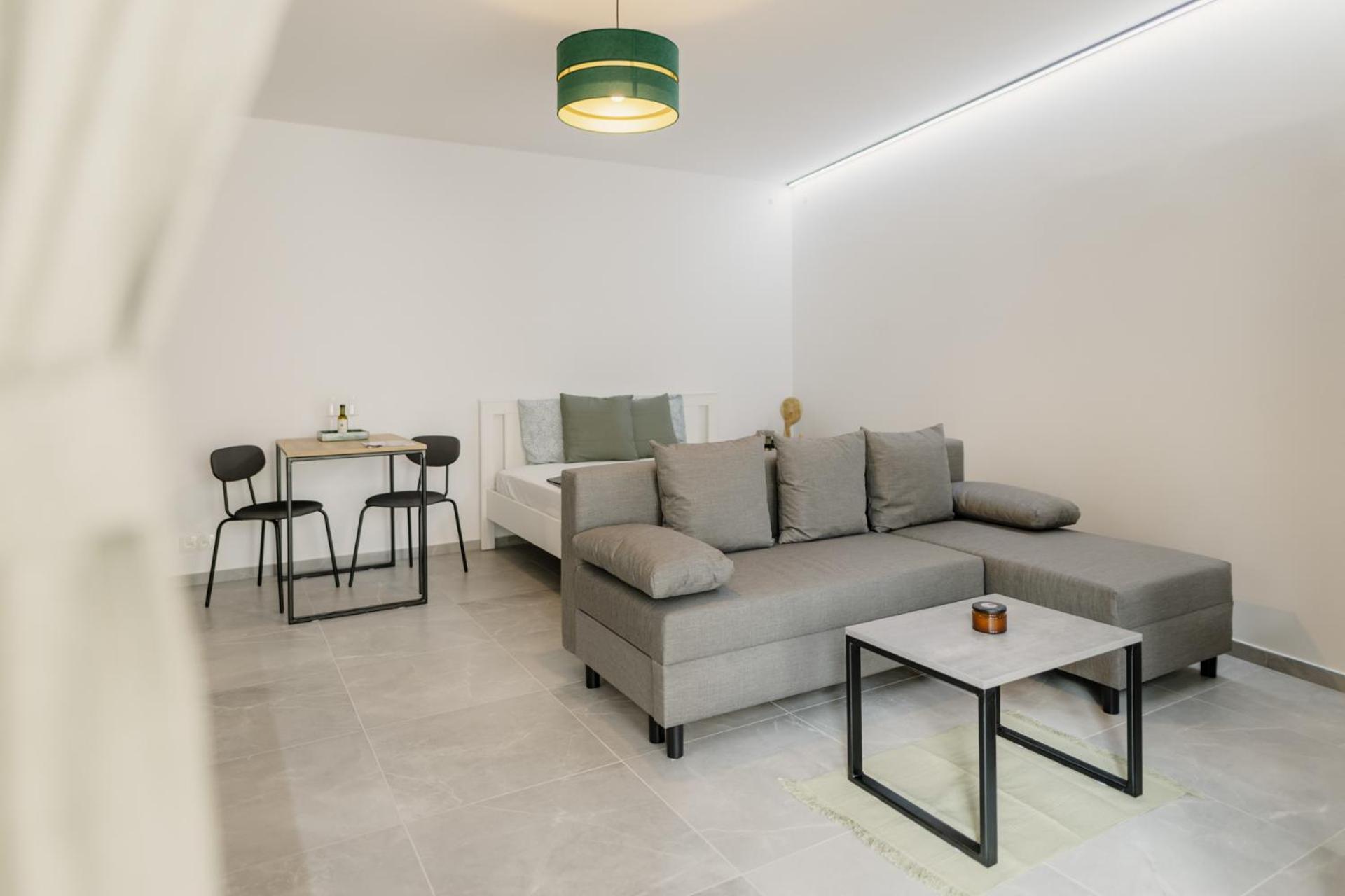 Apartment Balance *