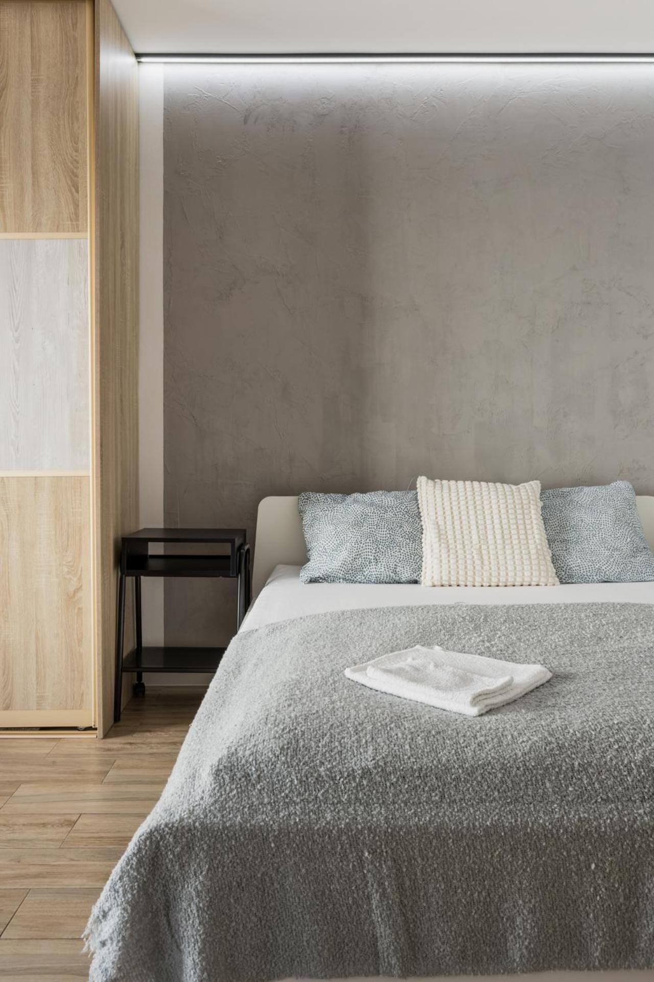 Apartment Balance